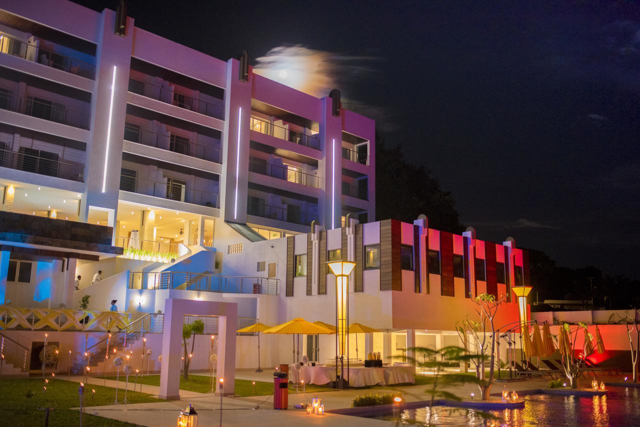 Baobab Tree Hotel & Spa Mahajanga Eksteriør billede
